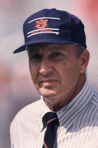 Pat Dye headshot